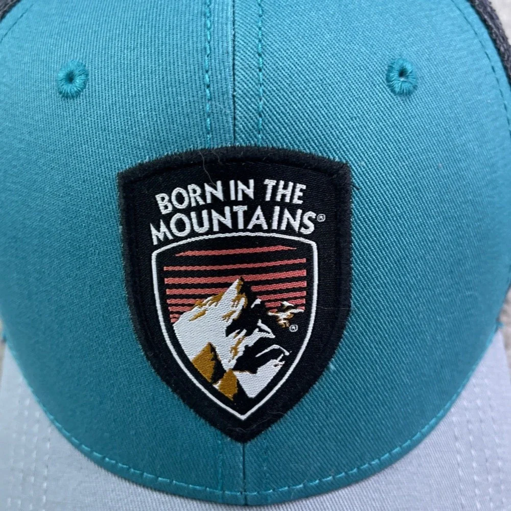 Kuhl stains every mountain